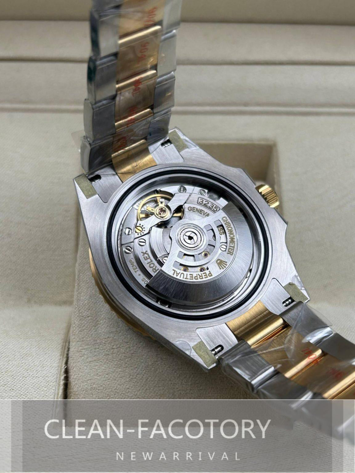 Submariner "Two-Tone" 126613LB Ceramic Bezel 41mm Clean Factory