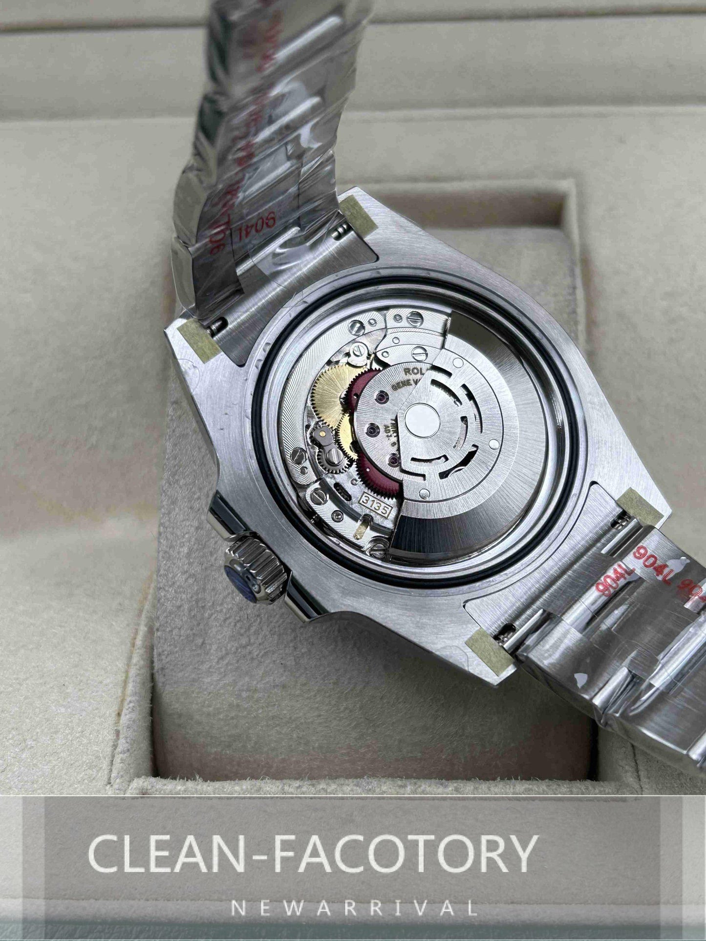 Submariner “Hulk” 116610LV SS Green Ceramic Bezel 40mm Clean Factory