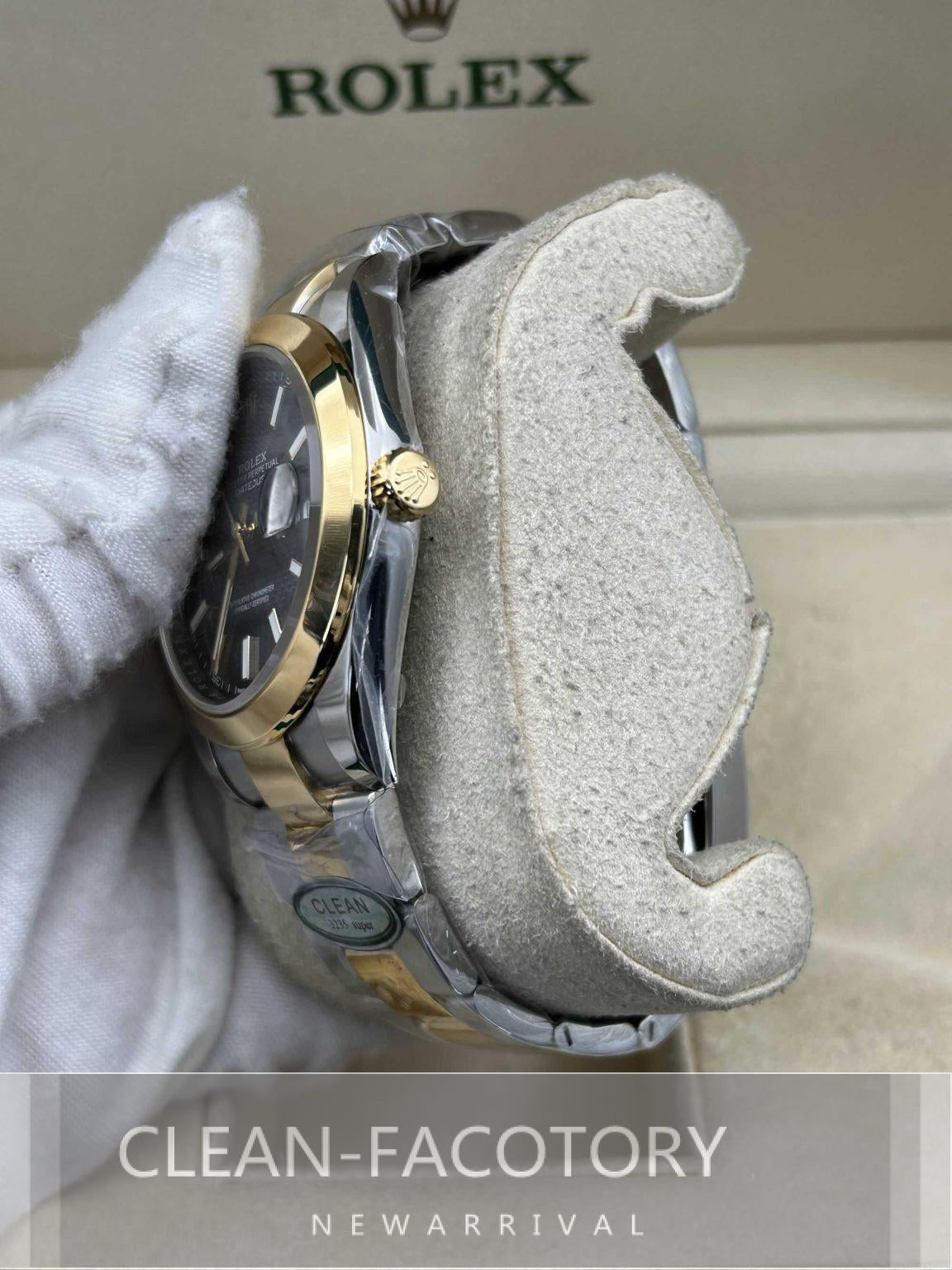 Datejust 41mm 126303 Oyster Two-Tone Yellow Gold Black Dial Gold Wrapped Clean Factory