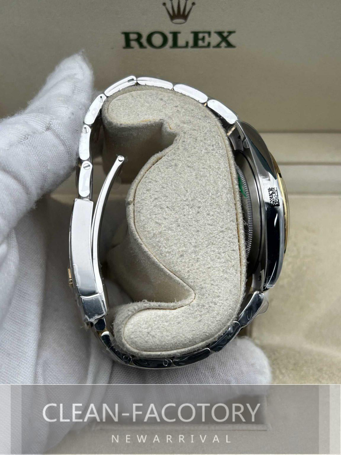 Datejust 41mm 126303 Oyster Two-Tone Yellow Gold Black Dial Gold Wrapped Clean Factory