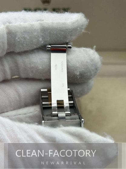 Datejust 41mm 126333 Jubilee Two-Tone Black Dial Yellow Gold Fluted Bezel Clean Factory