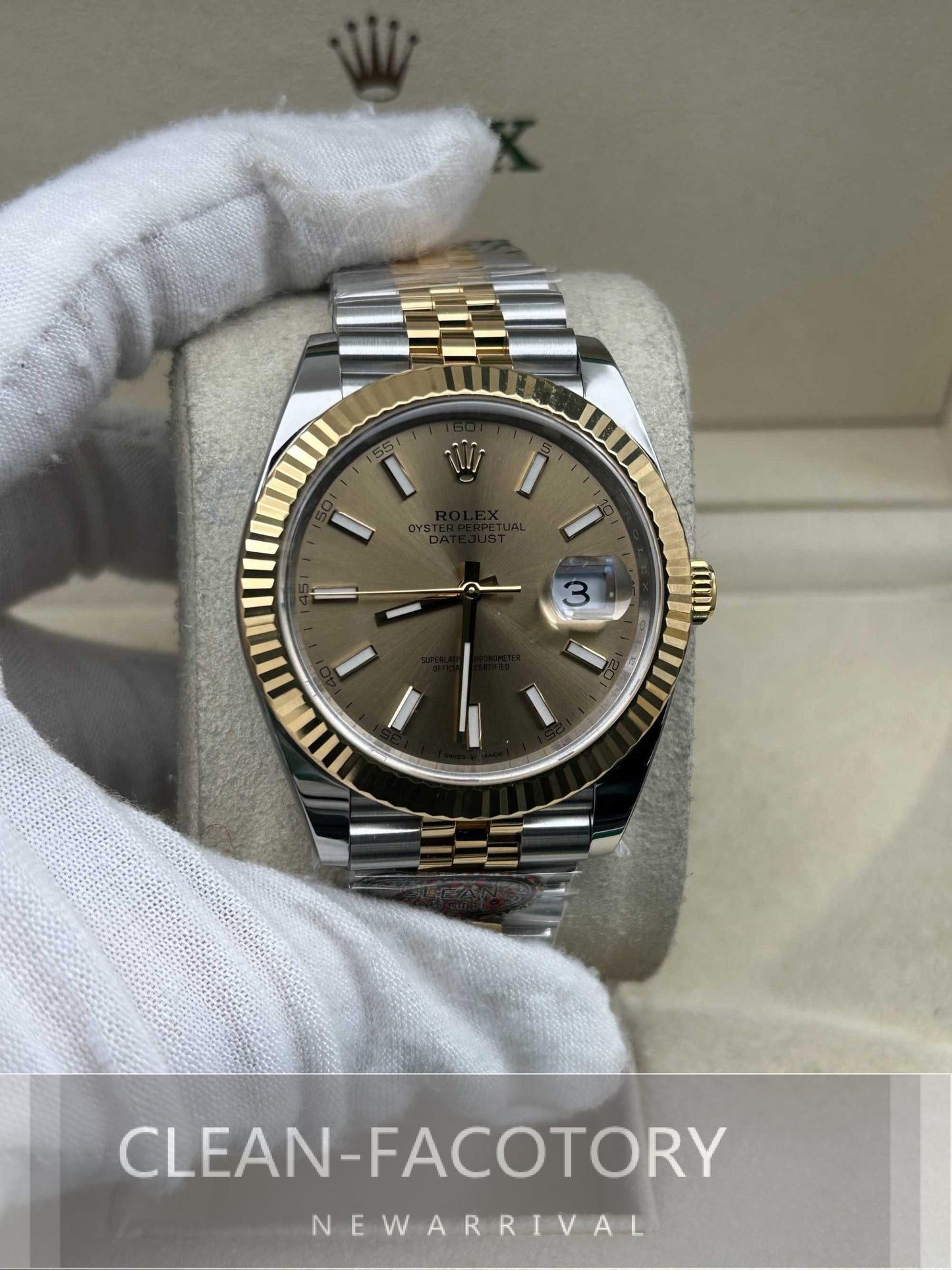 Datejust 41mm 126333 Jubilee Two-Tone Yellow Gold Dial Fluted Bezel 18K Gold Clean Factory