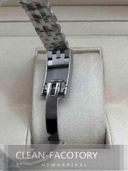 Datejust 41mm 126334 Jubilee Green Dial White Gold Fluted Bezel