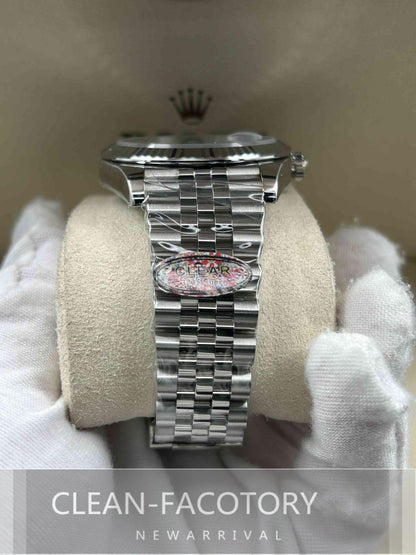 Datejust 41mm Jubilee Blue Dial White Gold Fluted Bezel Clean Factory