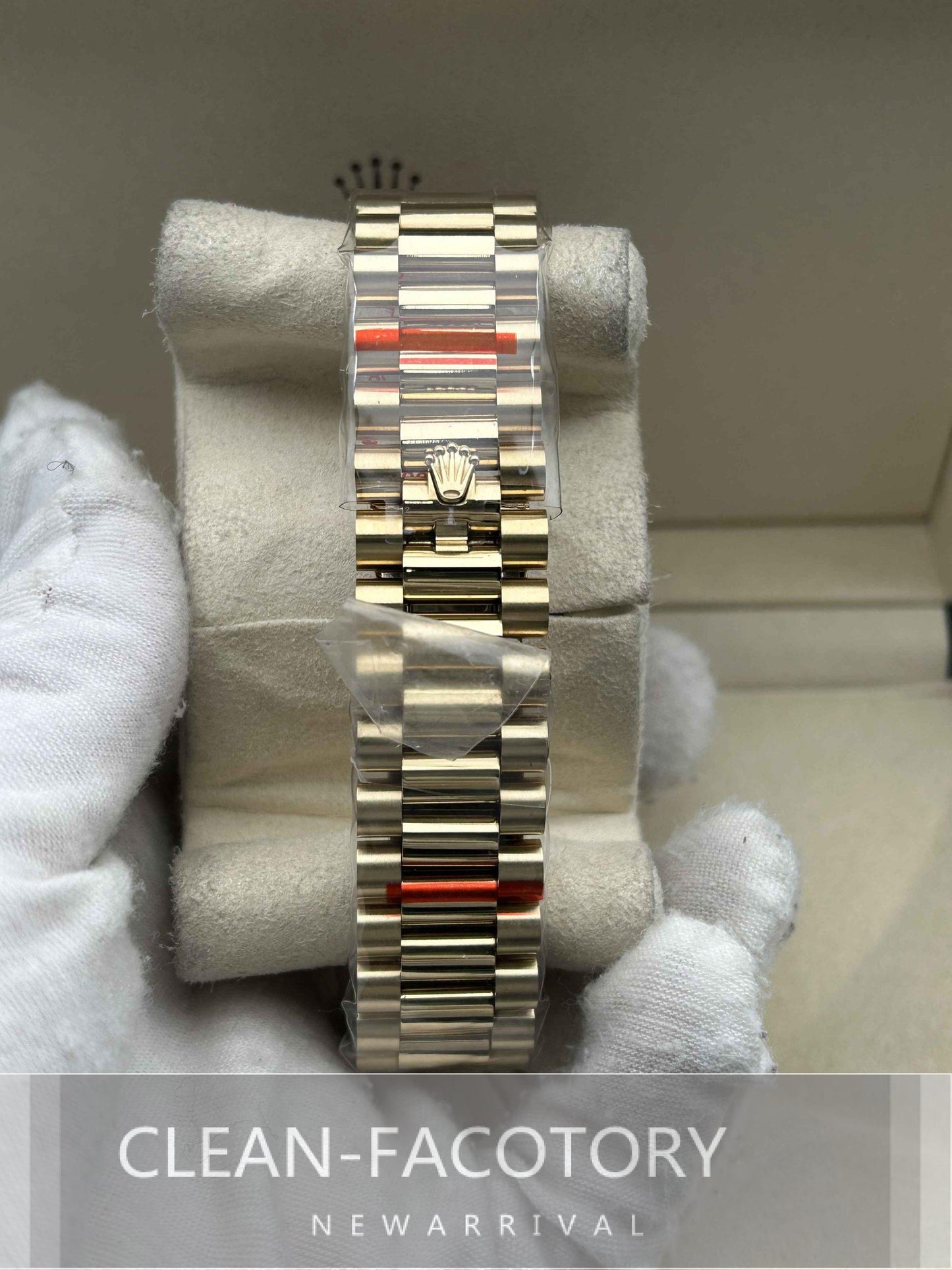 Day-Date 228238 40mm Yellow Gold Black Dial Baguette Diamonds President Clean Factory