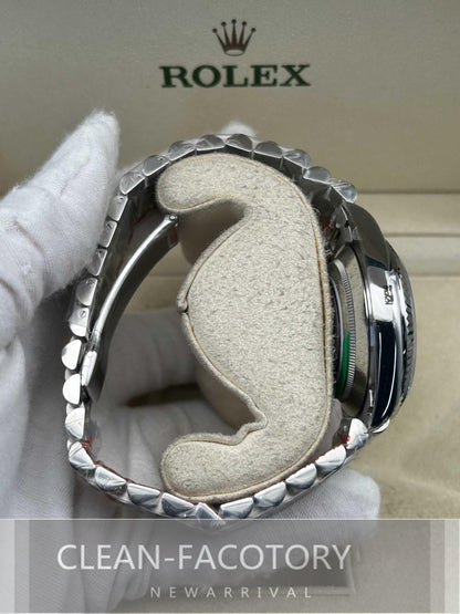 Day-Date 228239 40mm White Gold Blue Dial Roman Markers President Clean Factory