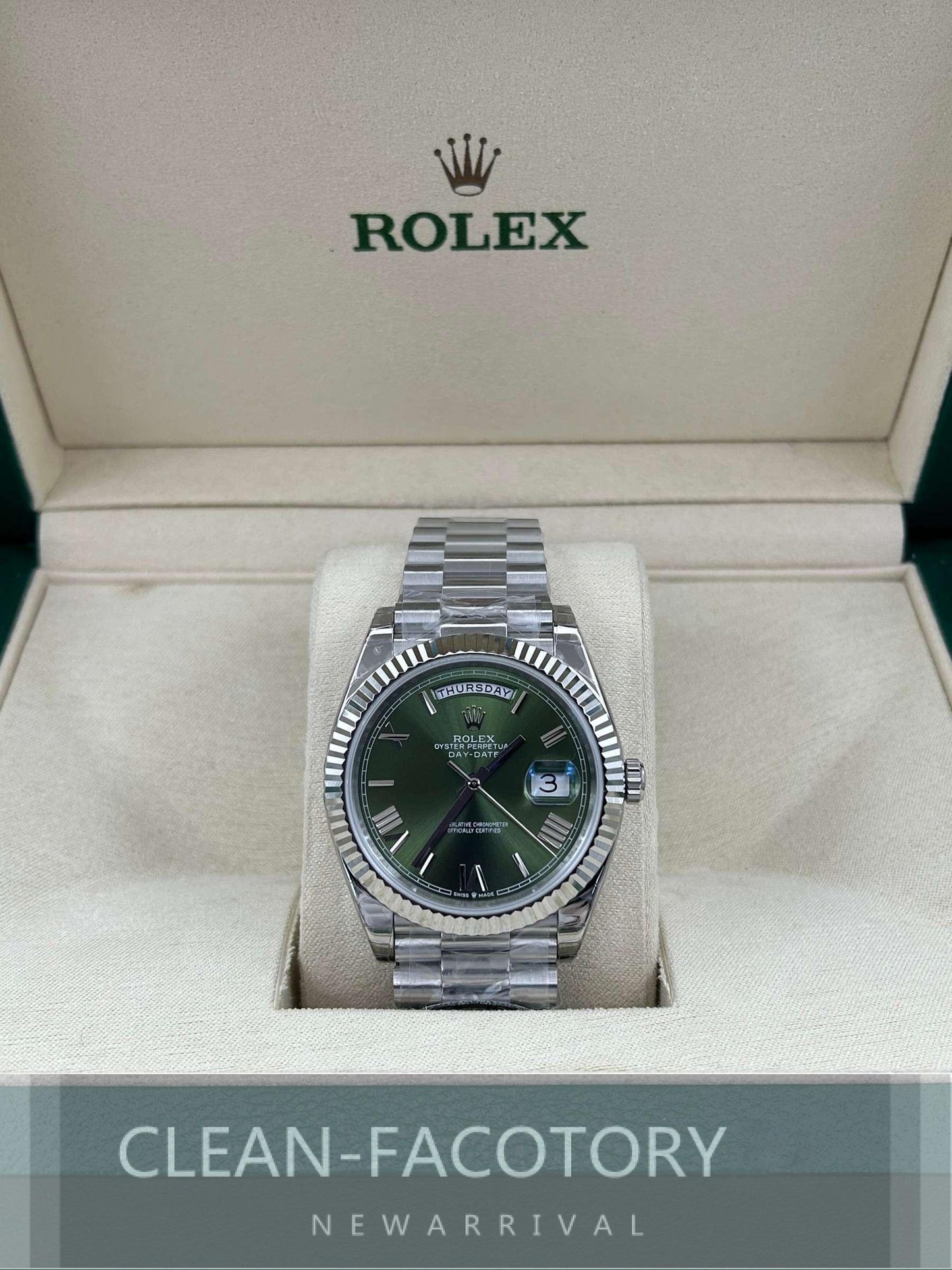 Day-Date 228239 40mm White Gold Olive Green Dial Roman Markers President Clean Factory
