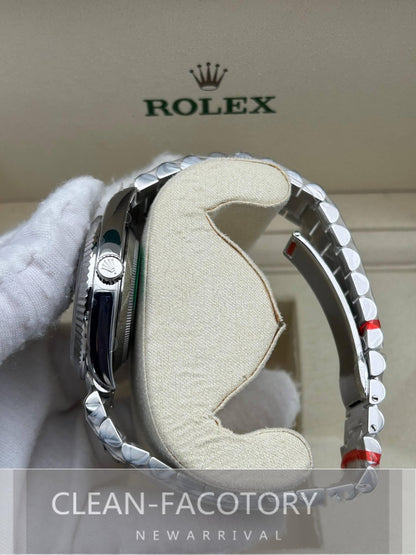 Day-Date 228239 40mm White Gold Olive Green Dial Roman Markers President Clean Factory