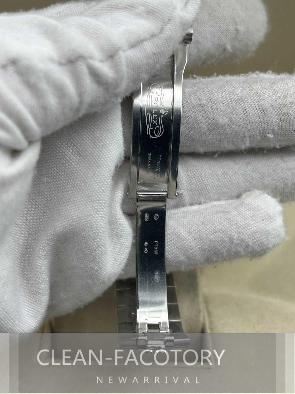 Day-Date 228239 40mm White Gold Silver Dial Baguette Diamonds President Clean Factory