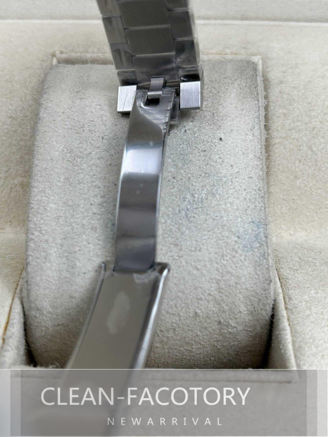 Day-Date 228239 40mm White Gold Silver Dial Baguette Diamonds President Clean Factory