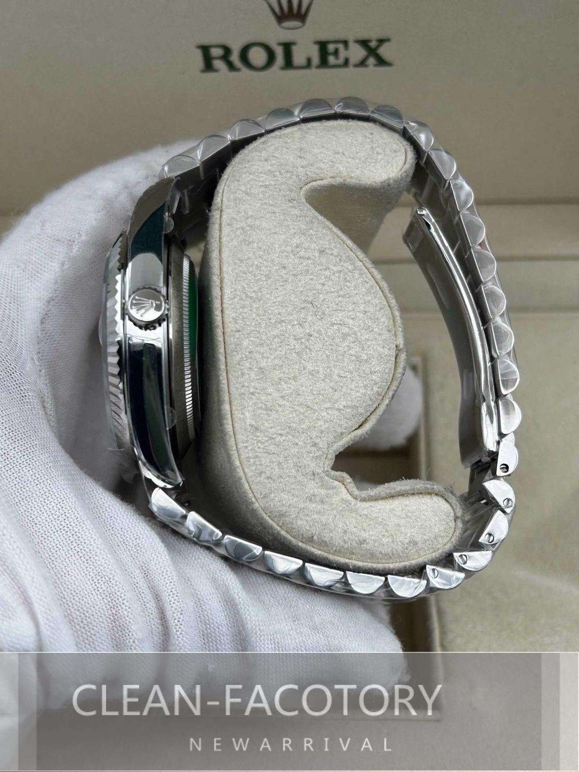 Day-Date 228239 40mm White Gold Silver Dial Baguette Diamonds President Clean Factory