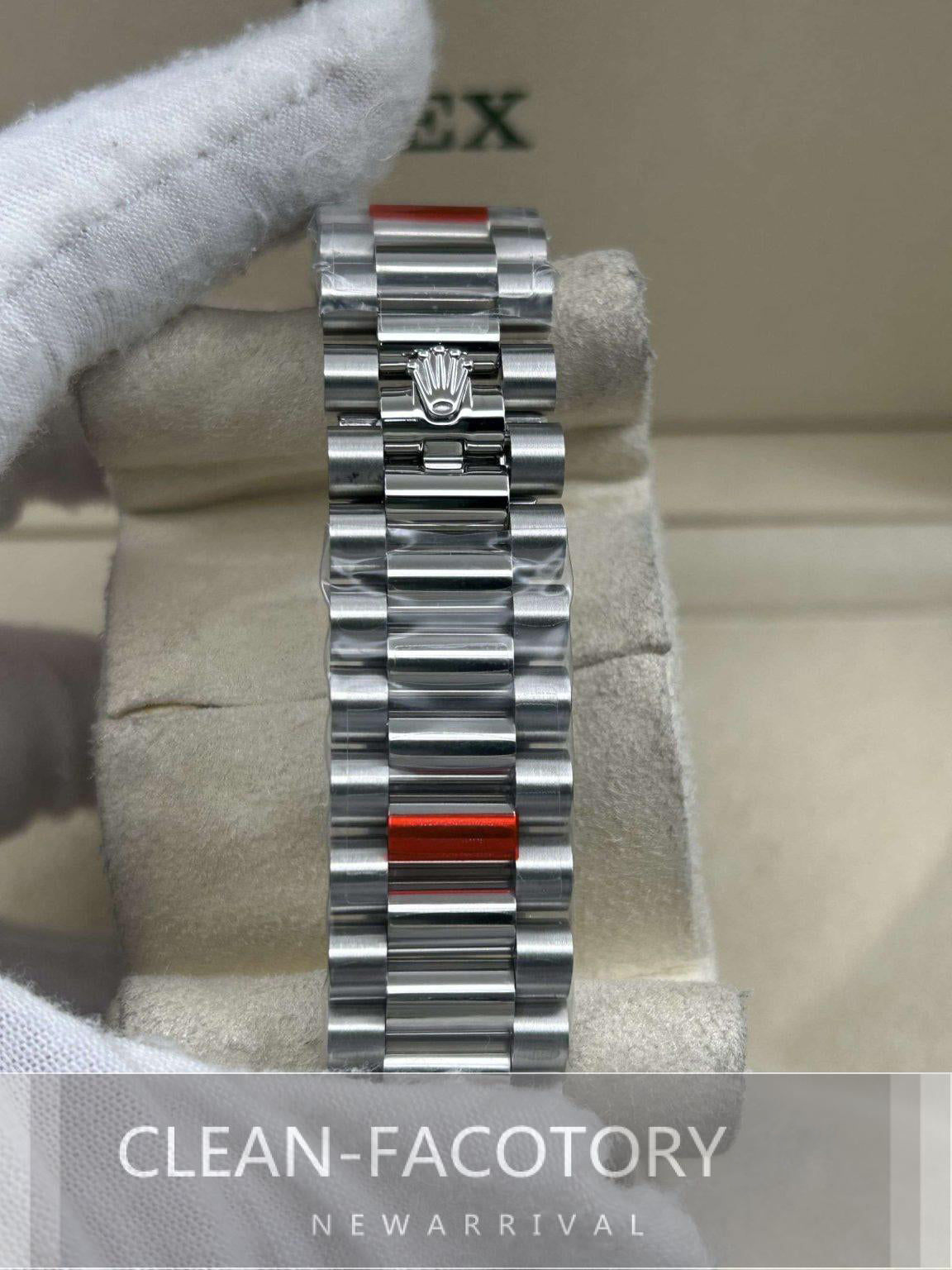 Day-Date 228239 40mm White Gold Silver Dial Baguette Diamonds President Clean Factory