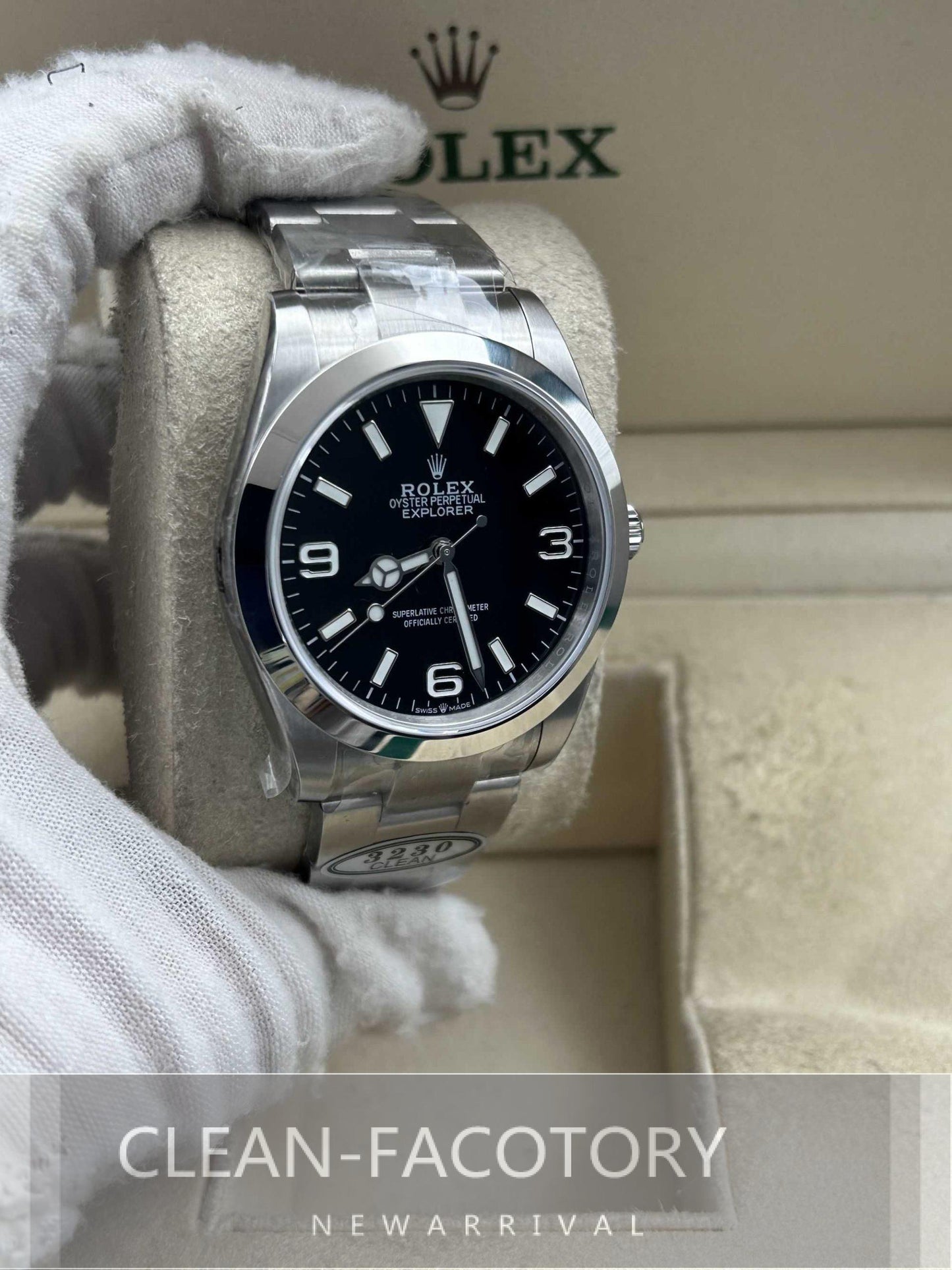 Explorer 224270 39mm Clean Factory