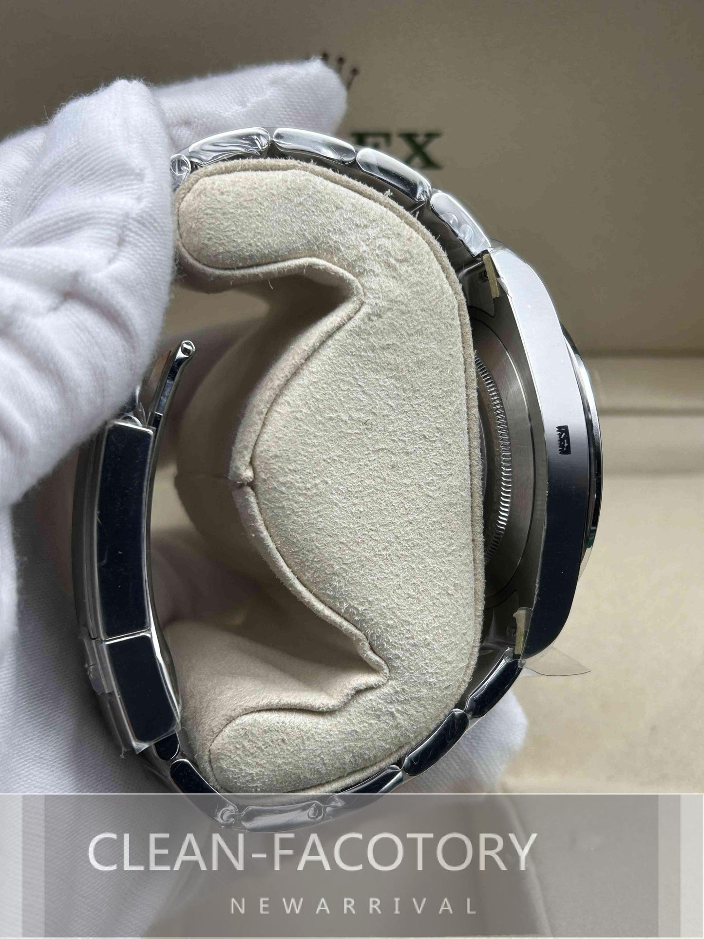 Explorer II 226570 40mm White Dial Clean Factory