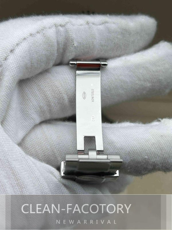 Explorer II 226570 42mm Clean Factory