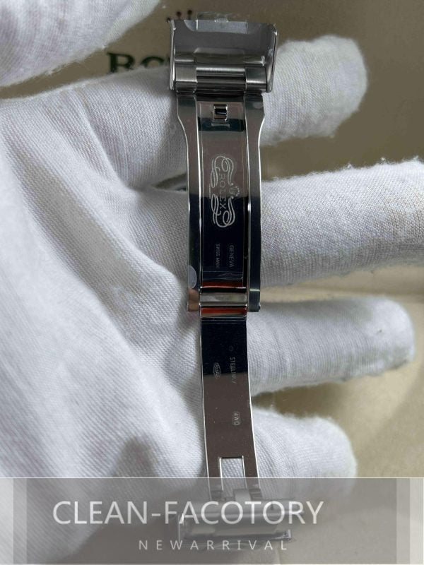 Explorer II 226570 42mm Clean Factory