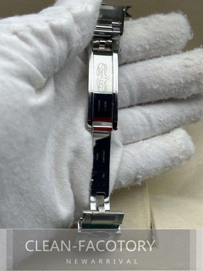 GMT-Master II 126710GRNR “Bruce Wayne” Oyster 40mm Clean Factory