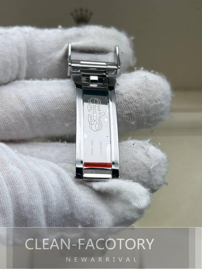 GMT-Master II 126710GRNR “Bruce Wayne” Oyster 40mm Clean Factory