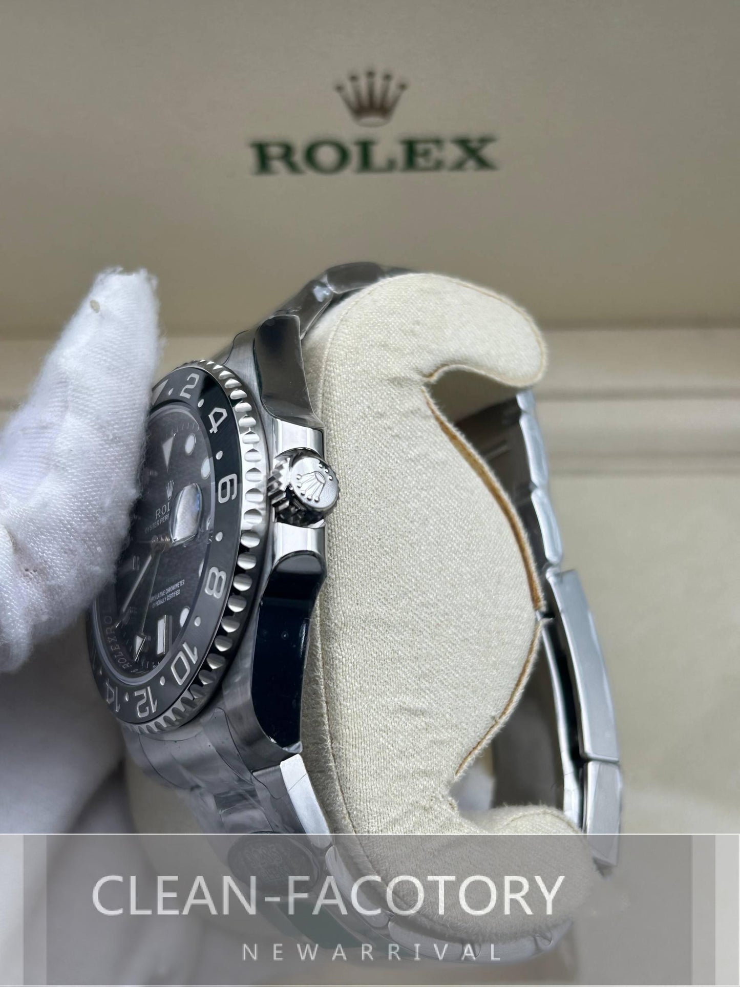 GMT-Master II 126710GRNR “Bruce Wayne” Oyster 40mm Clean Factory