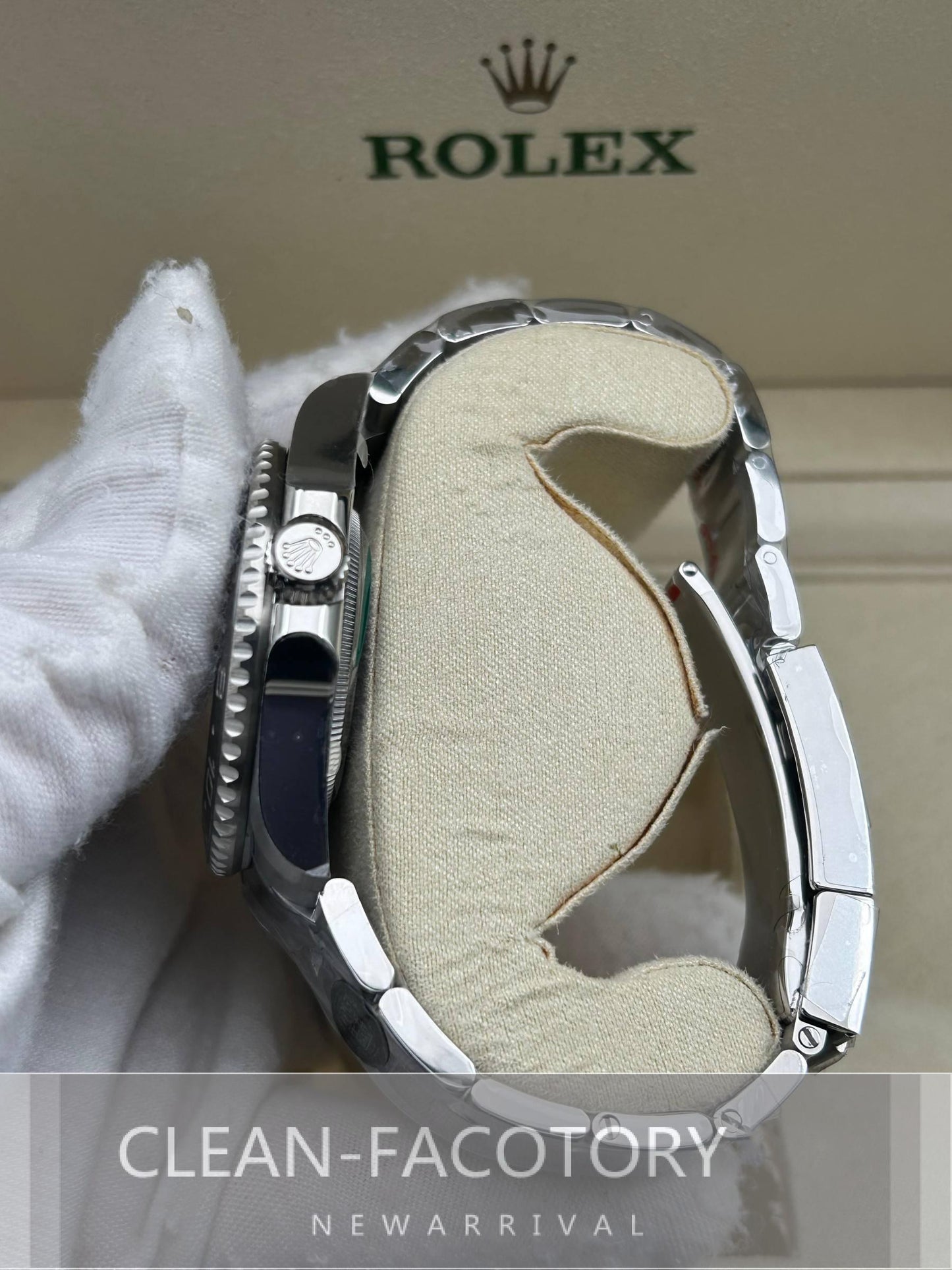 GMT-Master II 126710GRNR “Bruce Wayne” Oyster 40mm Clean Factory