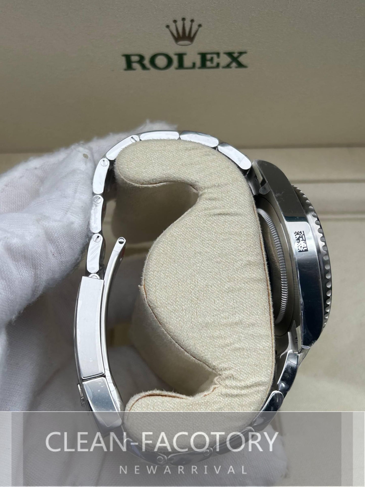 GMT-Master II 126710GRNR “Bruce Wayne” Oyster 40mm Clean Factory