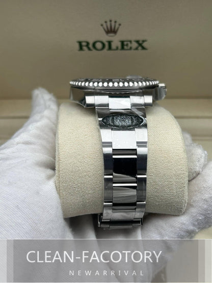 GMT-Master II 126710GRNR “Bruce Wayne” Oyster 40mm Clean Factory