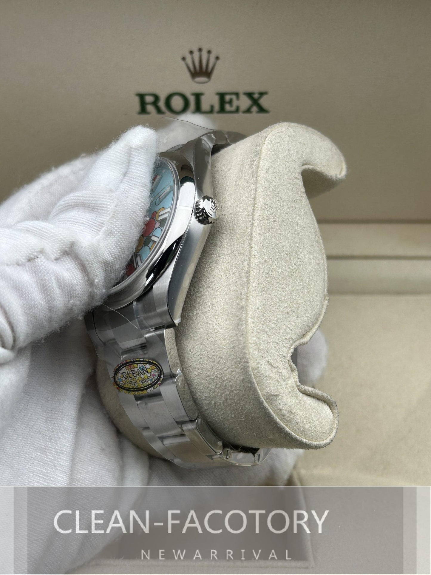 Oyster Perpetual 124300 41mm Celebration Dial Clean Factory