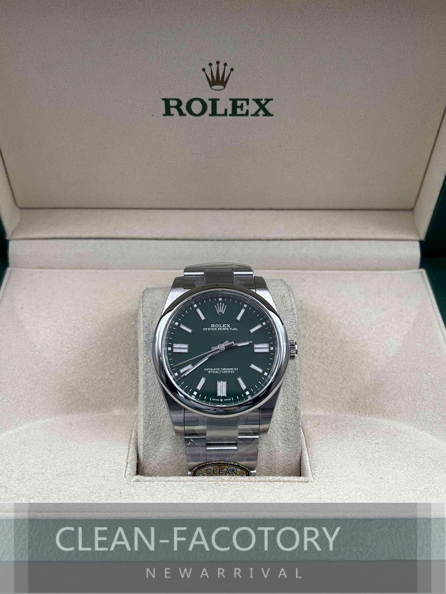 Oyster Perpetual 124300 41mm Green Dial Clean Factory