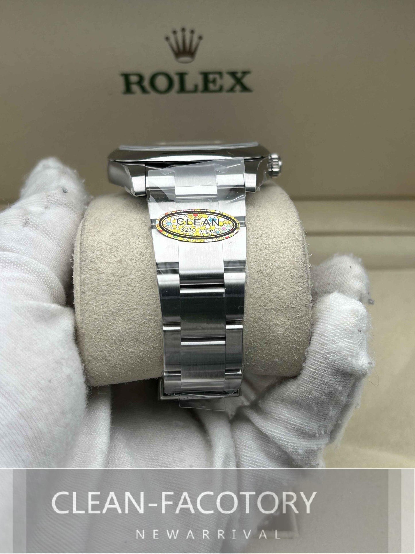 Oyster Perpetual 124300 41mm Green Dial Clean Factory