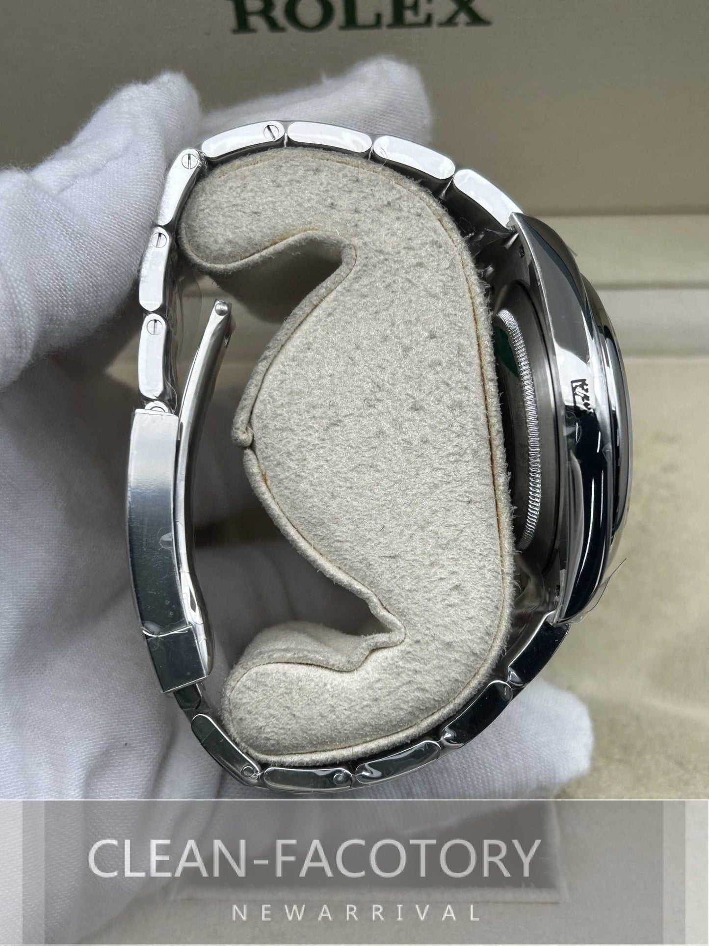 Oyster Perpetual 124300 41mm Yellow Dial Clean Factory