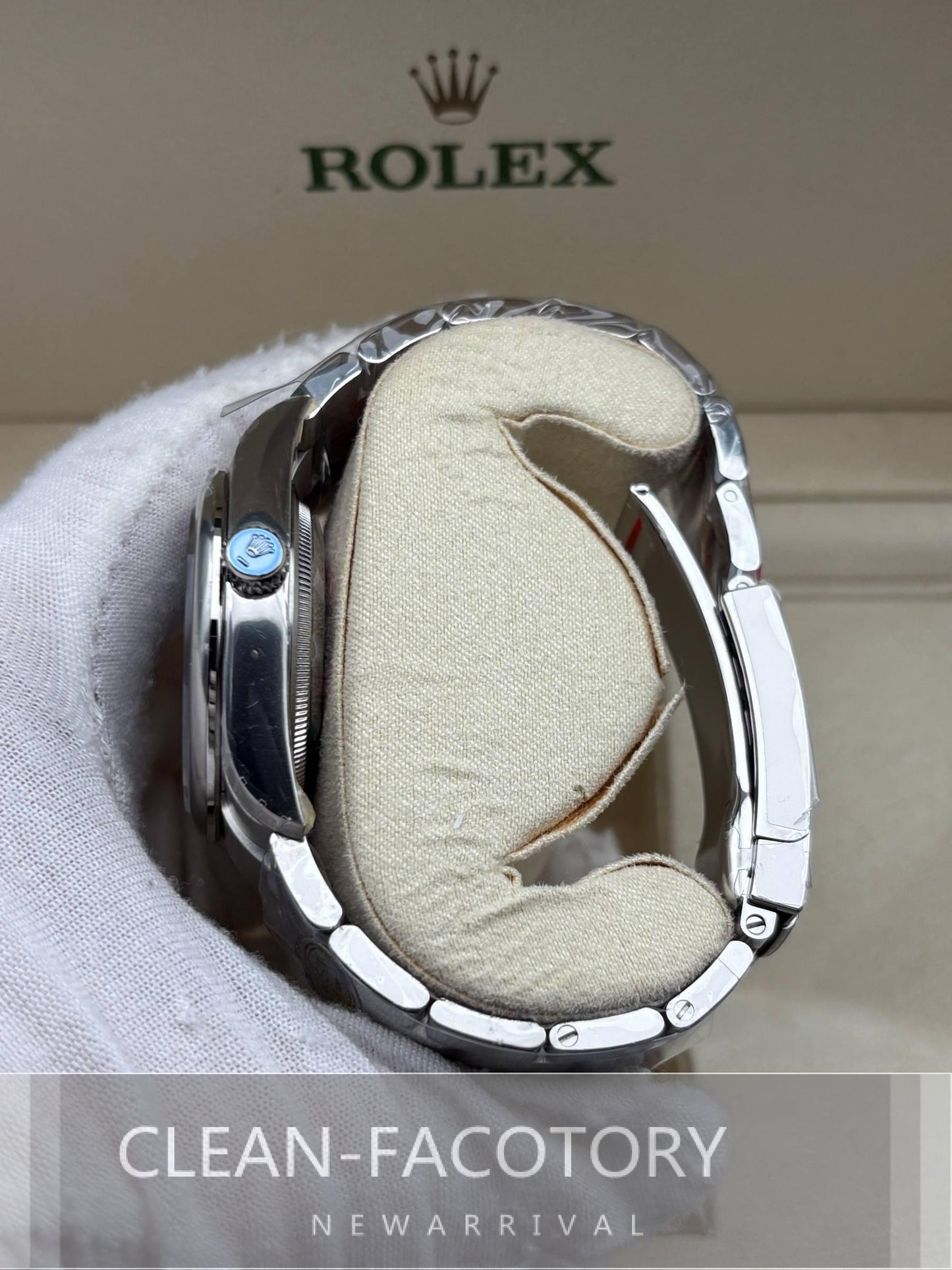 Oyster Perpetual 124300 Lady 31mm Black Dial Clean Factory