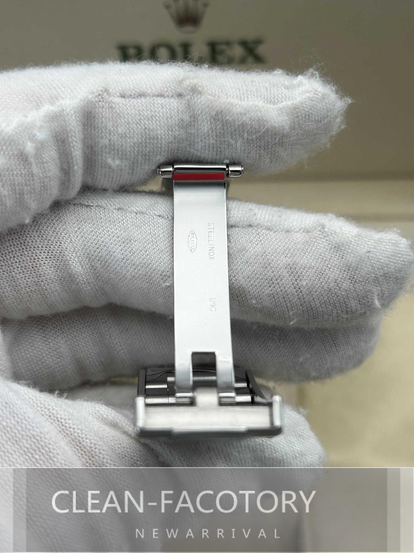 Oyster Perpetual 124300 41mm Red Dial Clean Factory