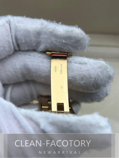 Sea-Dweller 136668LB "Yellow Gold" Ceramic Bezel 44mm Clean Factory