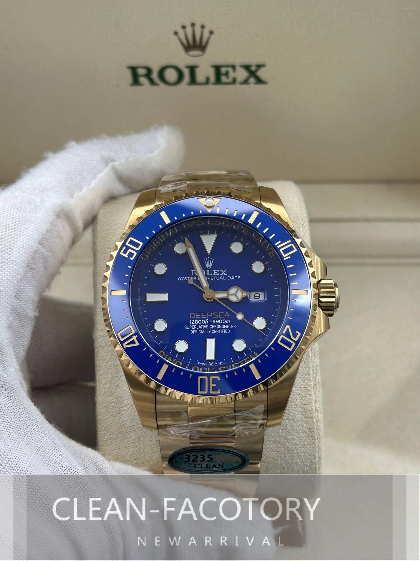 Sea-Dweller 136668LB "Yellow Gold" Ceramic Bezel 44mm Clean Factory