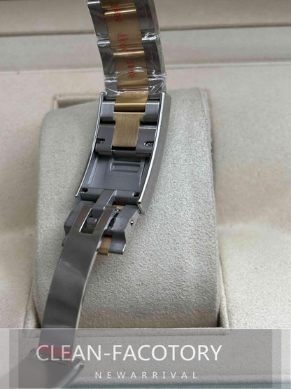 Submariner "Two-Tone" 126613LB Ceramic Bezel 41mm Clean Factory