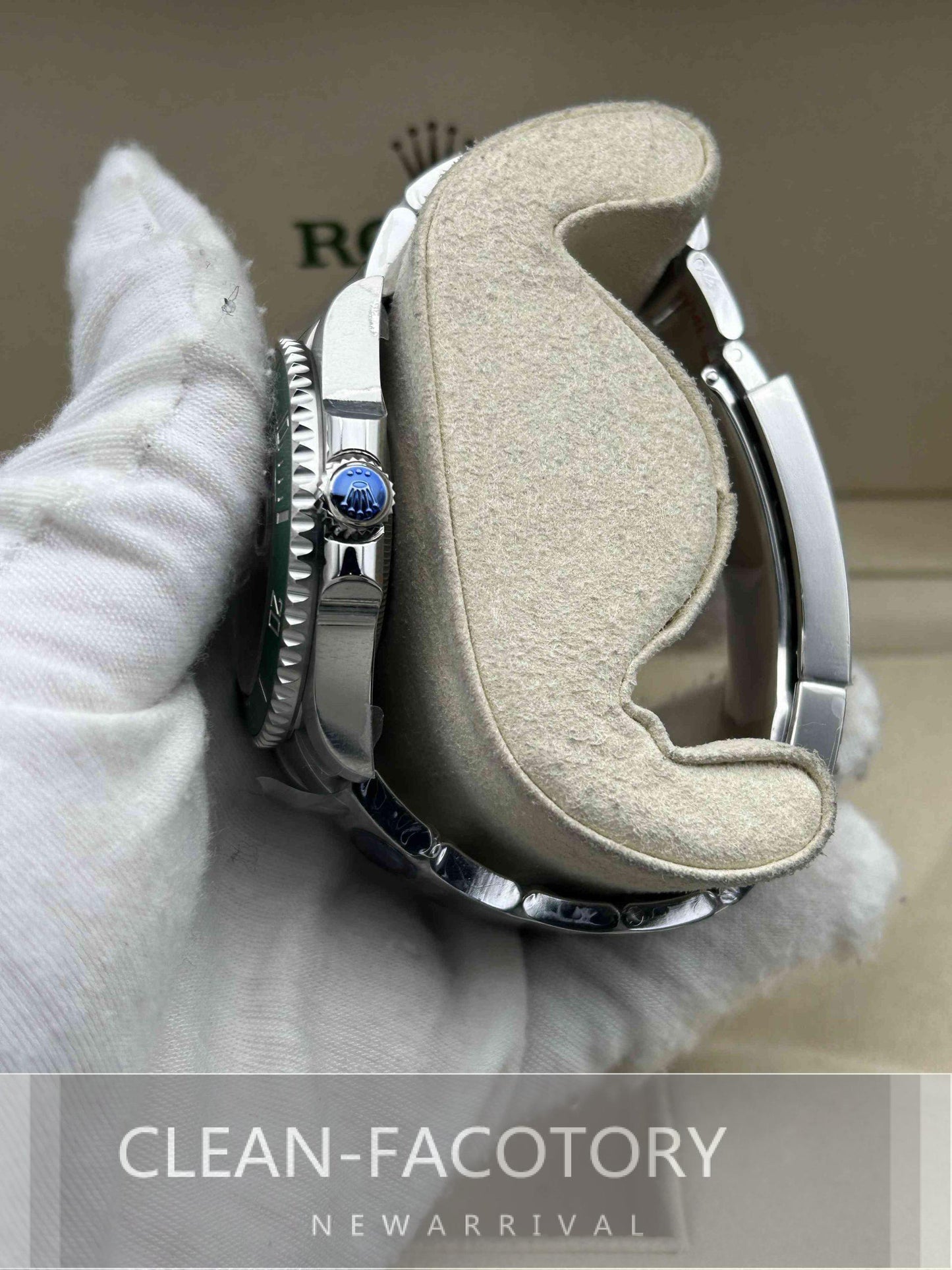 Submariner “Hulk” 116610LV SS Green Ceramic Bezel 40mm Clean Factory