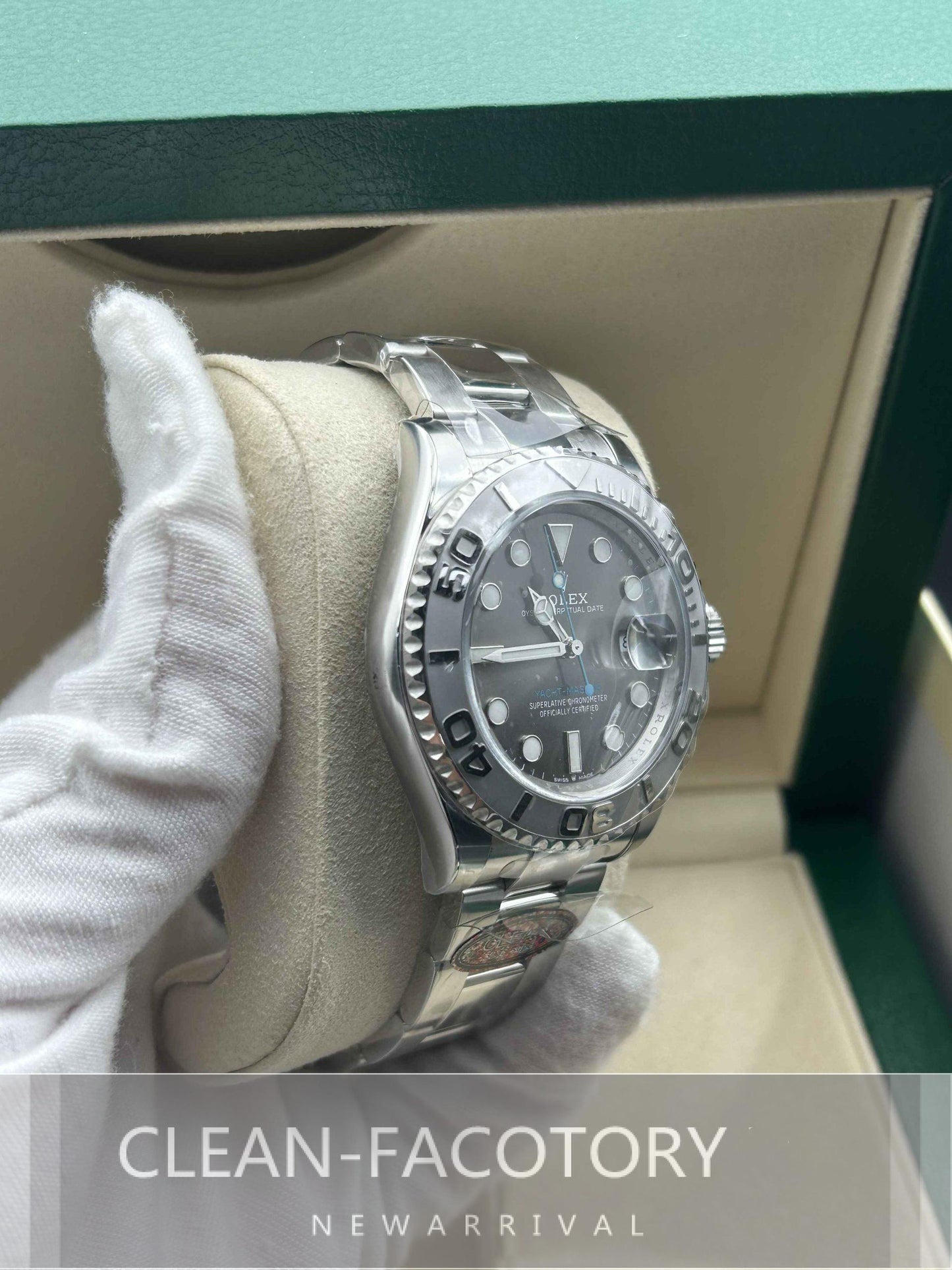 Yacht-Master 126622 40mm Gray Dial Clean Factory