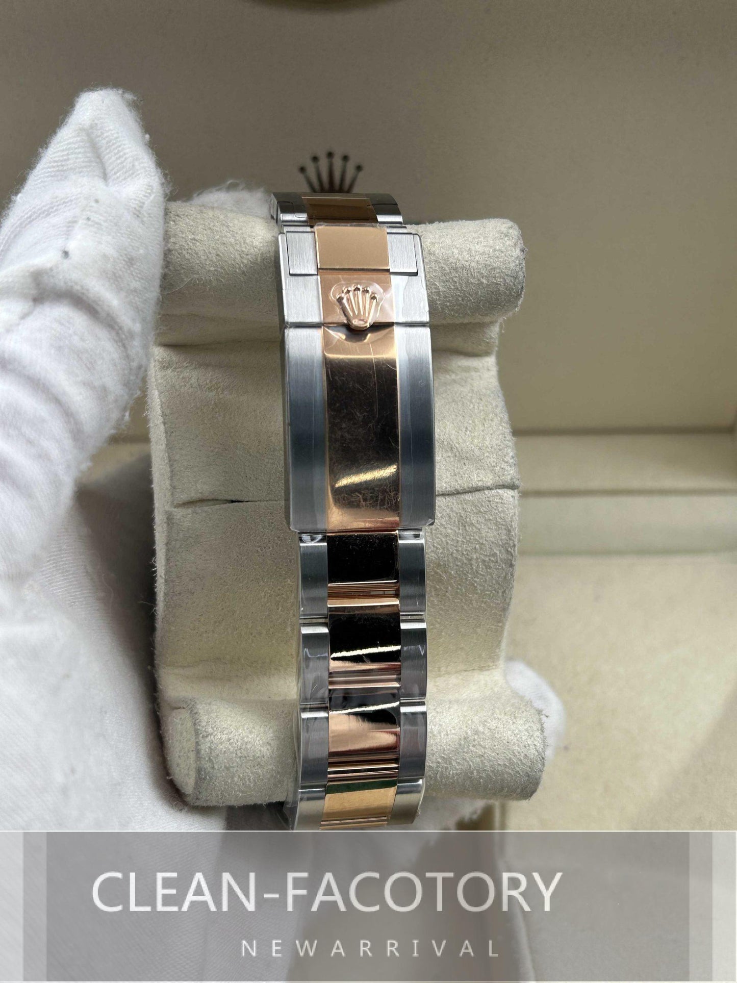 Yacht-Master 126621 40mm Chocolate Dial Clean Factory