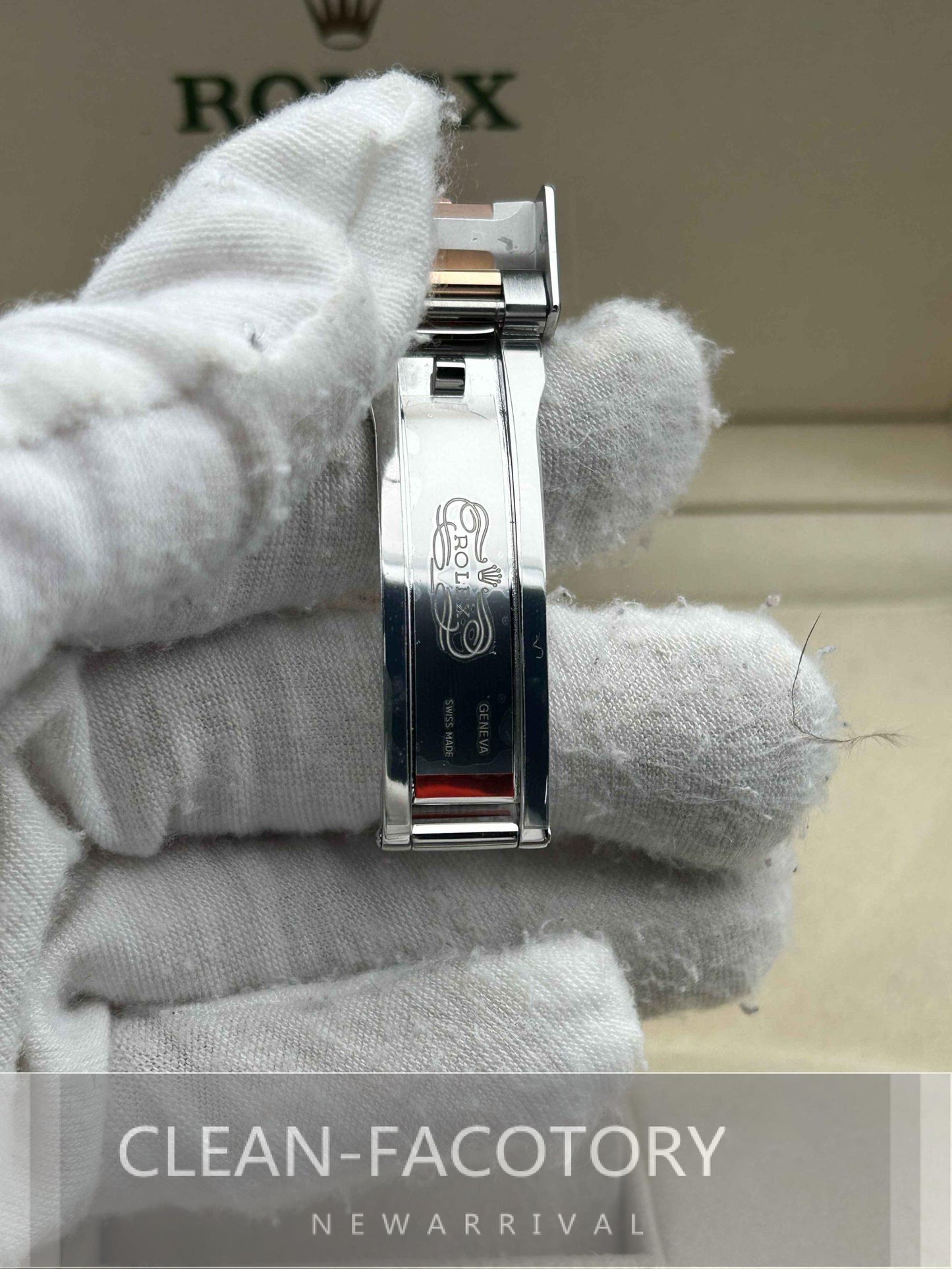 Yacht-Master 126621 40mm Chocolate Dial Clean Factory